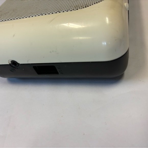 Radio Sony Vintage portable modèle ICF-850W Fonctionnelle électrique ou batterie - Picture 4 of 9